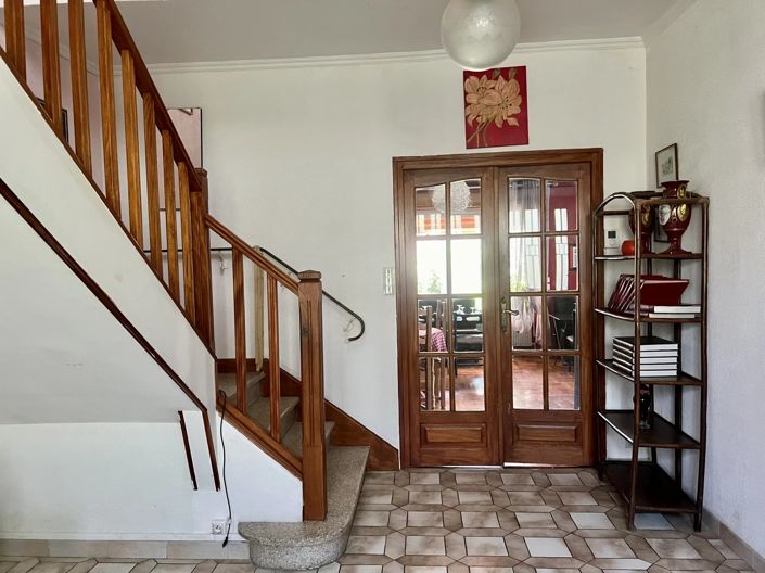 Image No.13-5 Bed House for sale