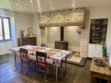 993163f4b9e7cf1acc24fde082bb4c547c612552b5192