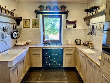 b2c26903cecf3ccc33ec32fdd5d775692a020f55bf192