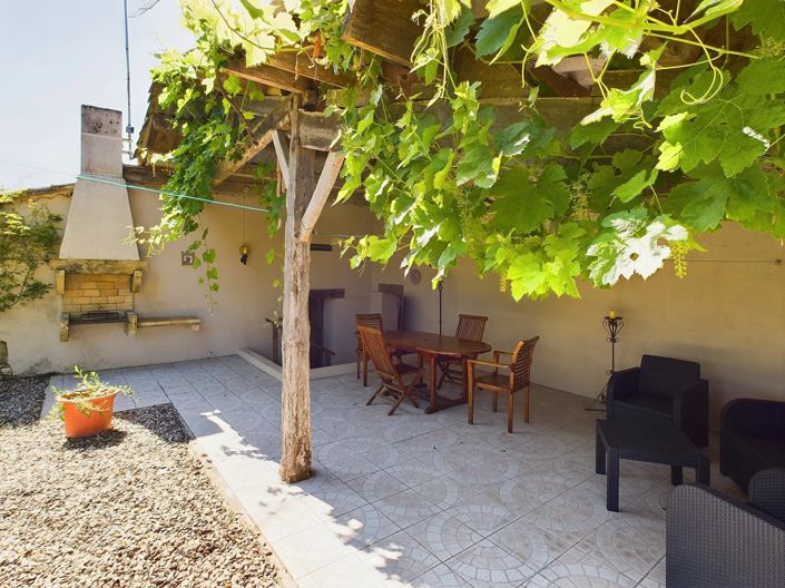 Image No.14-4 Bed House for sale