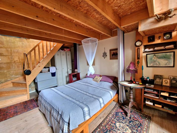 Image No.14-2 Bed House for sale