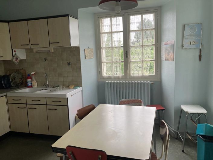 Image No.7-Maison de 5 chambres à vendre à Saint-Privat-des-Prés