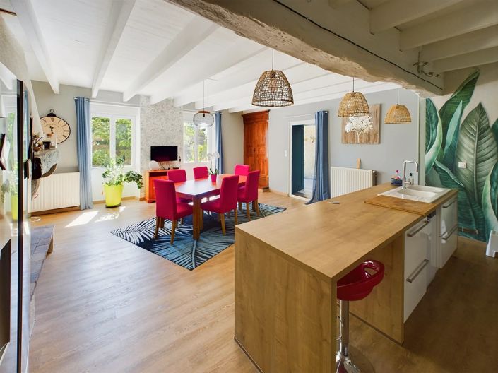 Image No.4-Maison de 4 chambres à vendre à Charente