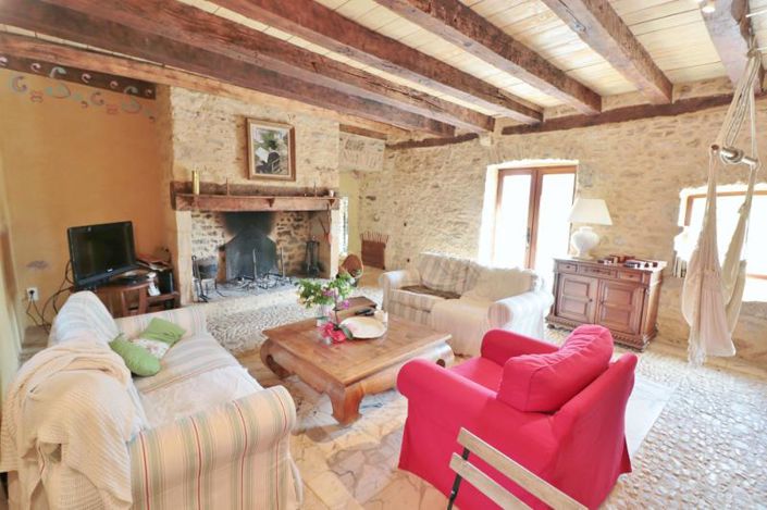 Image No.5-Maison de 3 chambres à vendre à Dordogne