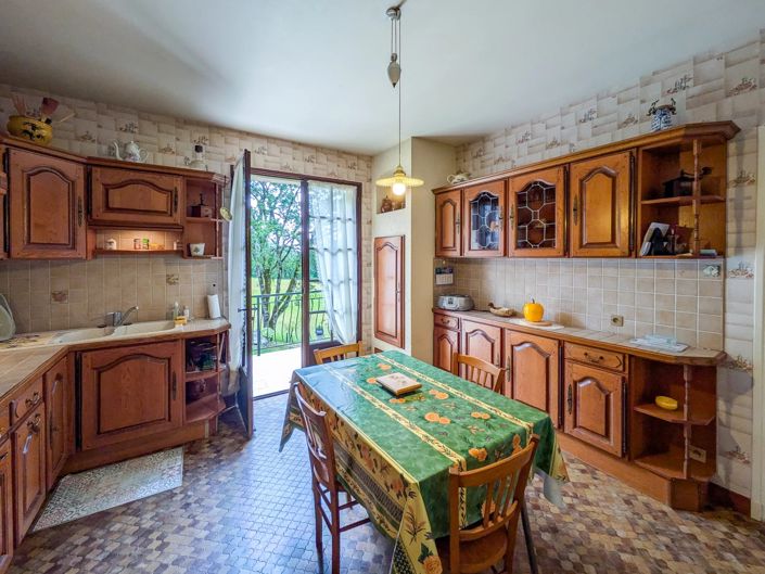 Image No.4-4 Bed Farmhouse for sale