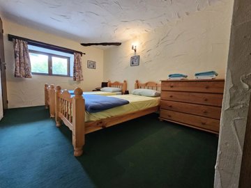 1c7a546f712f48635219b3e4aa484a30f671af4f8a400