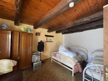 2df9b69bd3cd291c5076763a572b9b1c27adb6dc3d192