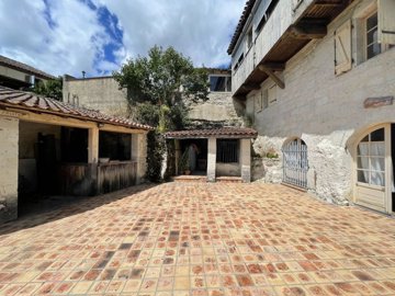 b373d78b8df568bd03014ba7b168b80e691ff24376192