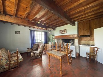 084747a96ec9b6bbb6913636bd59e4935f080c9fee192