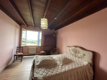 4eeab8b73acc3e596fb238c08ace91a1aa798cb9d7192