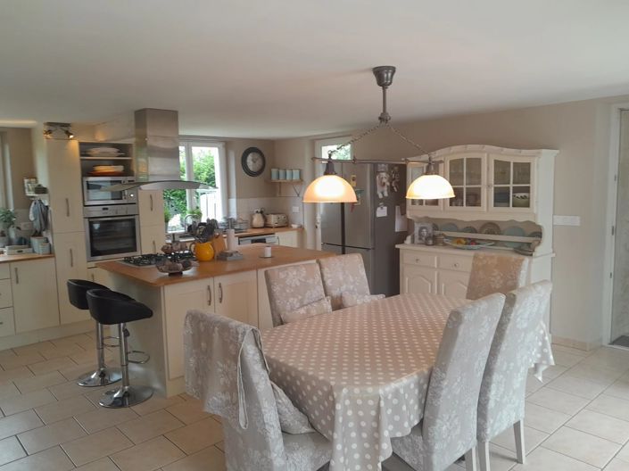 Image No.7-Maison de 4 chambres à vendre à Bussière-Badil