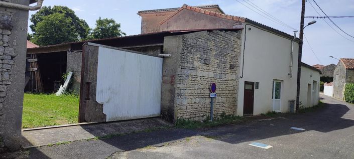 Image No.4-Maison de village de 5 chambres à vendre à Charente