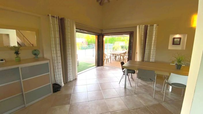 Image No.7-4 Bed House for sale