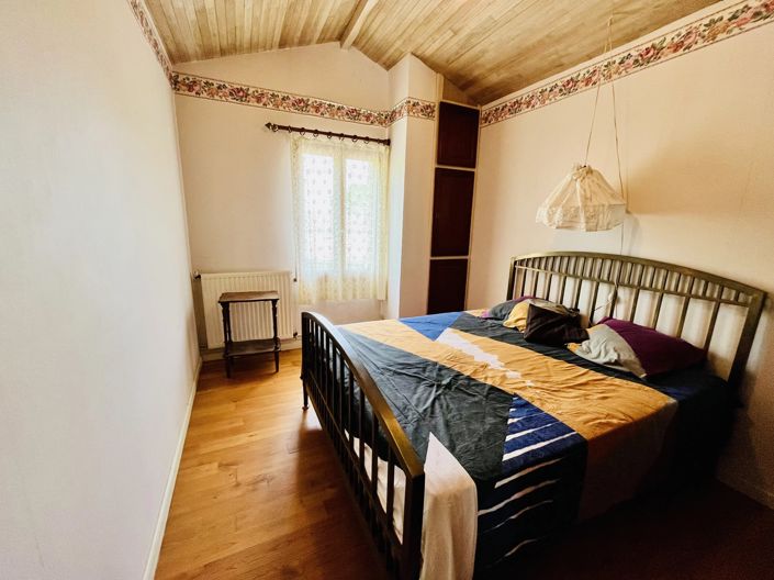 Image No.10-Maison de village de 5 chambres à vendre à Douzains