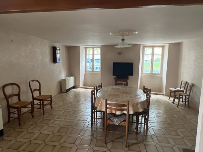 Image No.2-Maison de 4 chambres à vendre à Bellac