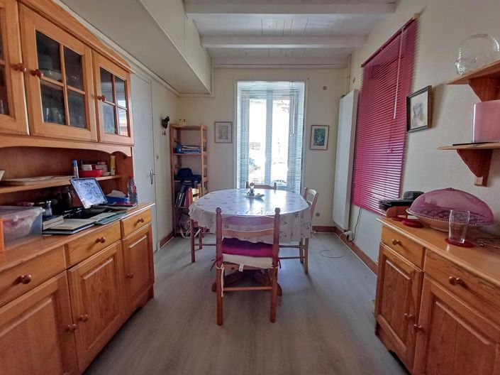 Image No.4-Maison de 3 chambres à vendre à Saint-Genis-de-Saintonge