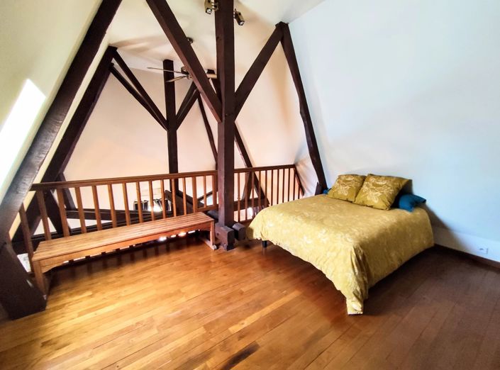 Image No.7-2 Bed Property for sale