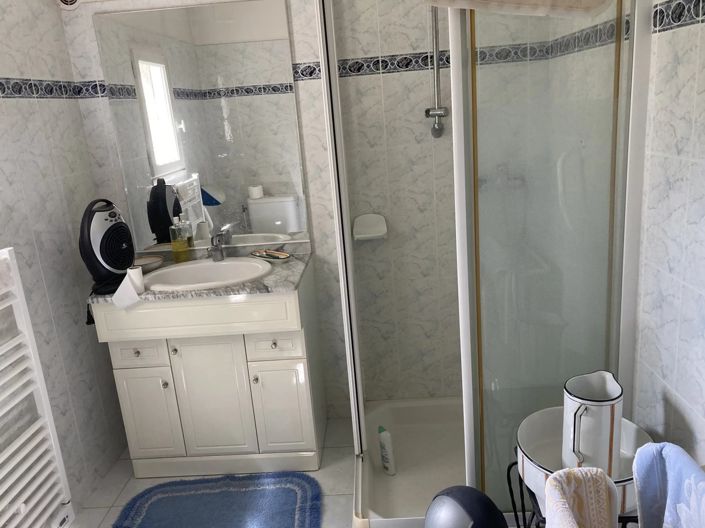 Image No.11-4 Bed House for sale