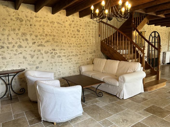 Image No.6-Maison de 4 chambres à vendre à Charente