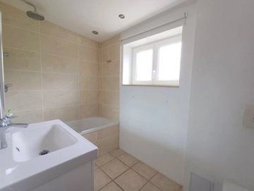 c066c710bdfc201c7c49635a6eb832b2815c94e0f1102