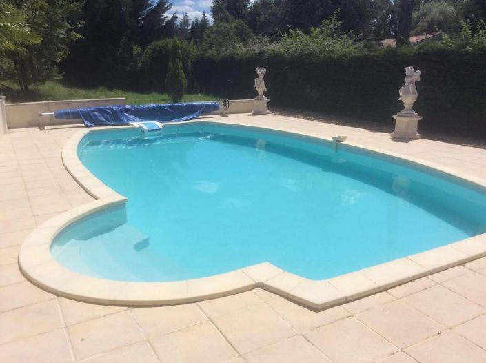 Image No.2-Maison de village de 4 chambres à vendre à Saint-Aulaye