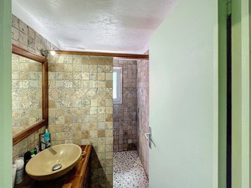 c23f7a165369f0015003545ac2897211f217625dac192