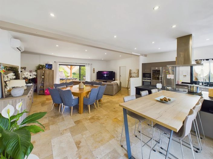 Image No.2-Maison de 10 chambres à vendre à Sarlat-la-Canéda