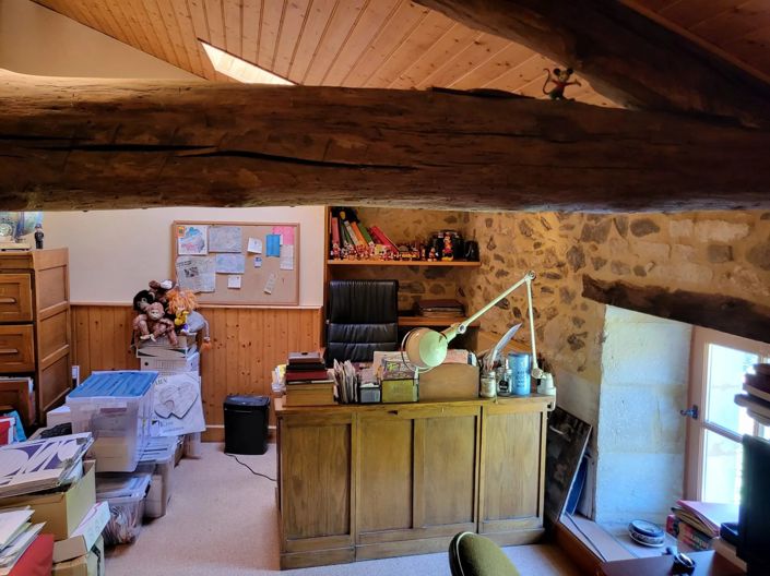 Image No.15-4 Bed House for sale