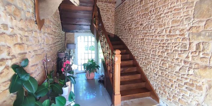 Image No.6-Maison de 8 chambres à vendre à Charente