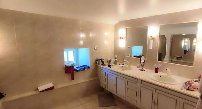 Image No.9-Maison de 8 chambres à vendre à Charente