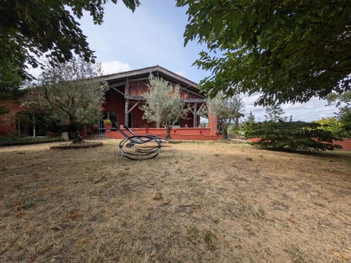 Image No.15-3 Bed Village House for sale