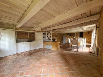 fedd788d2b177b1899981e7d42a65a2e547787e04b192