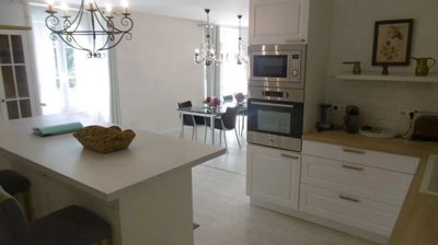 8282cd2c7e0daa55215b73db18c647f6dda949d89f192