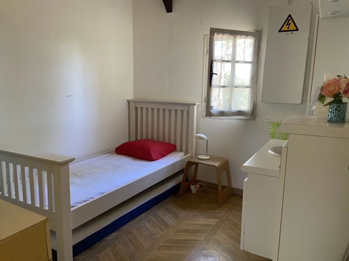 Image No.11-5 Bed House for sale