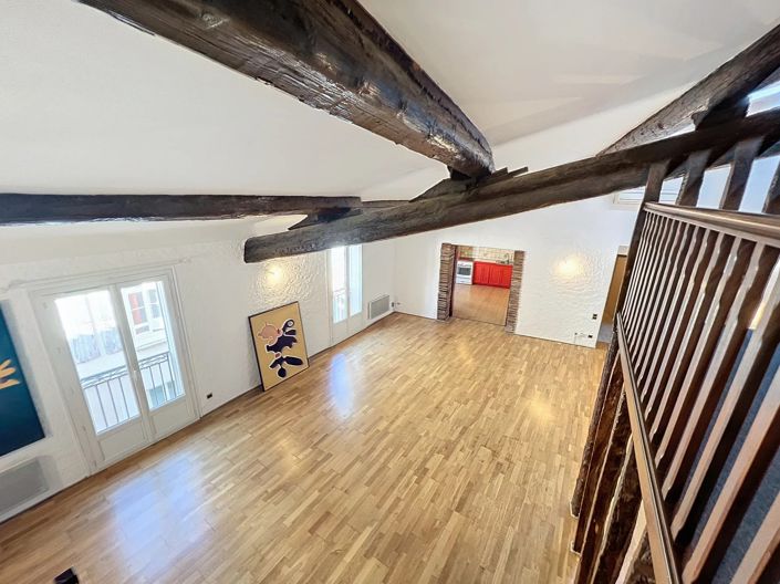 Image No.8-2 Bed Property for sale