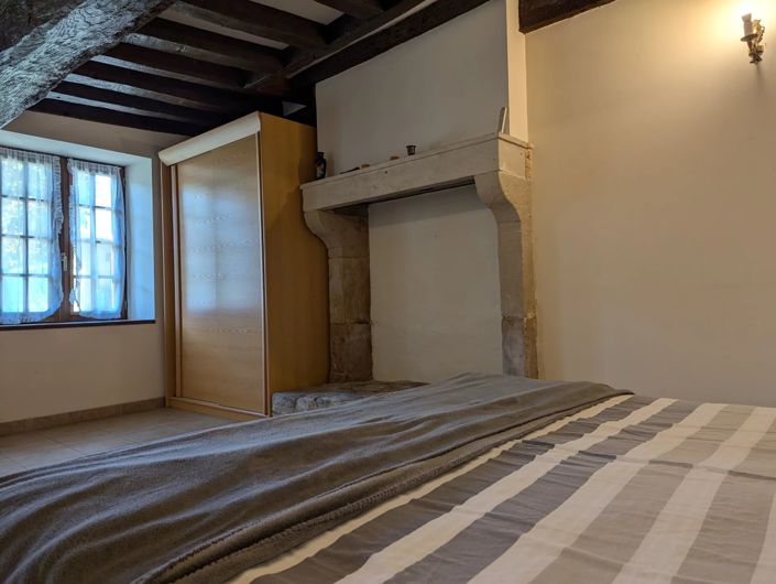 Image No.5-Maison de village de 2 chambres à vendre à Brigueil-le-Chantre