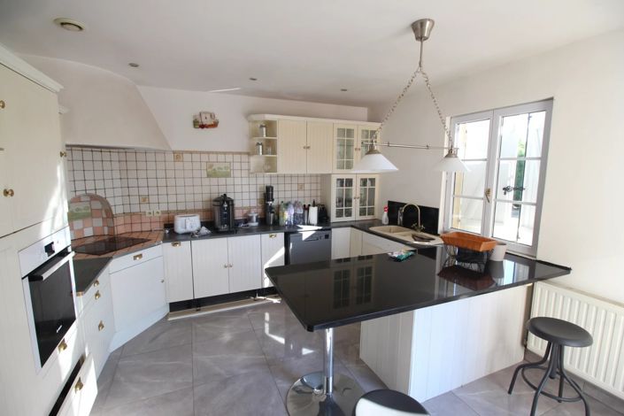 Image No.5-Maison de 3 chambres à vendre à Charente