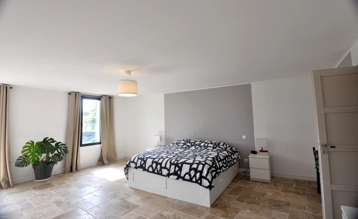 Image No.6-Maison de 3 chambres à vendre à Guîtres