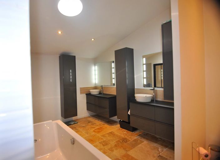 Image No.8-Maison de 3 chambres à vendre à Guîtres