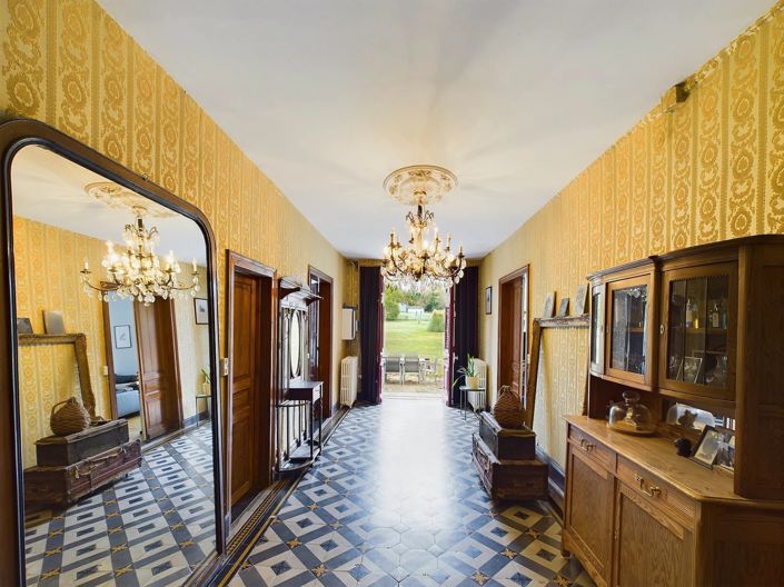 Image No.3-Maison de 9 chambres à vendre à Montpon-Menesterol