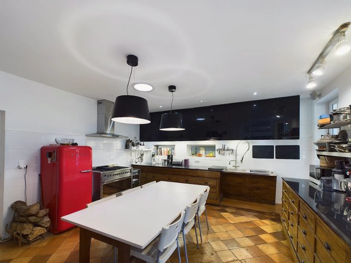 Image No.4-Maison de 9 chambres à vendre à Montpon-Menesterol