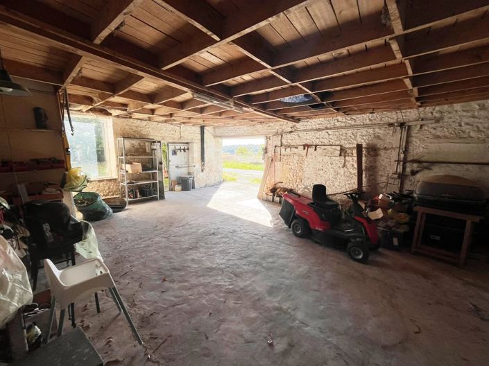 Image No.13-Maison de 5 chambres à vendre à Salles-Lavalette