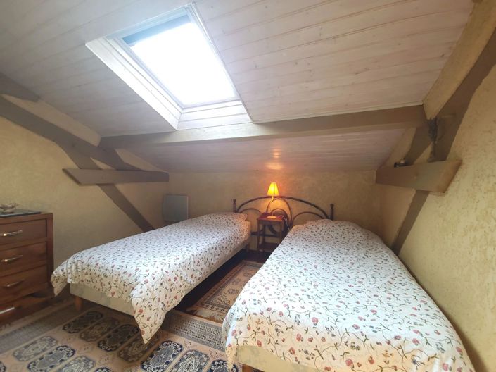 Image No.9-4 Bed House for sale