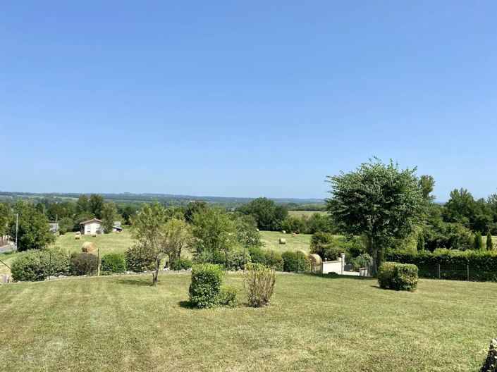 Image No.2-3 Bed House for sale