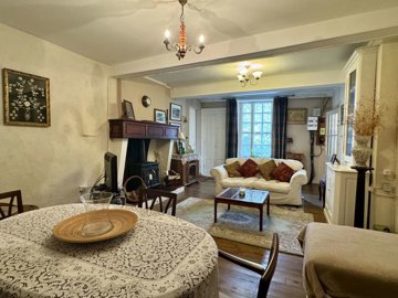 dc1eec5bcd1ba066170fd2792858a56280fe71c5f8403