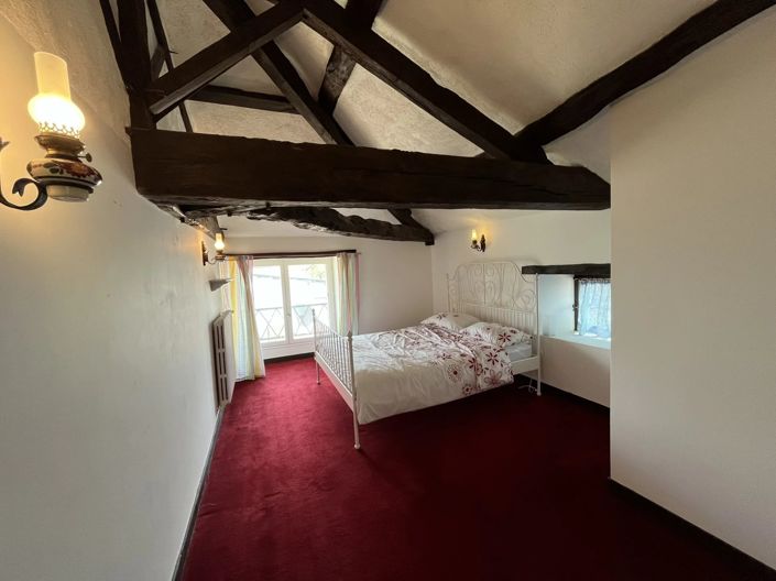 Image No.14-4 Bed Farmhouse for sale