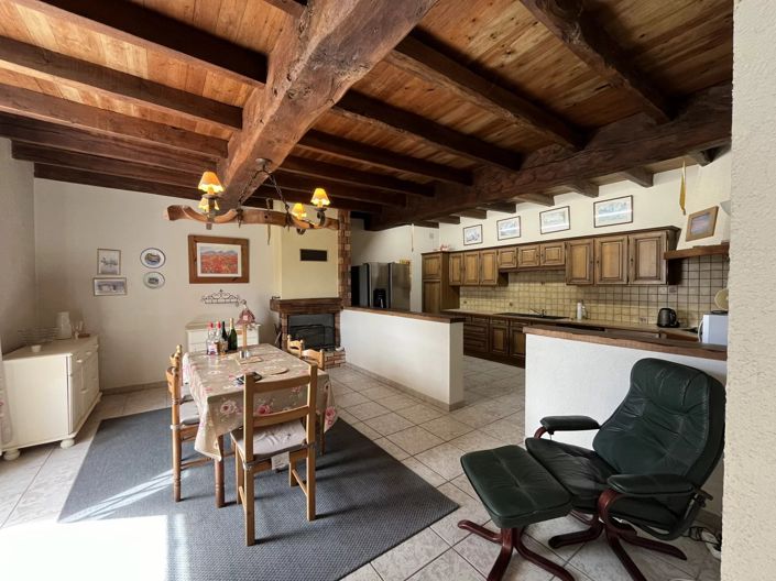 Image No.6-4 Bed Farmhouse for sale