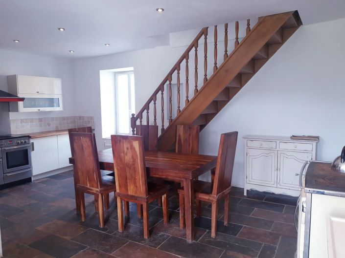 Image No.10-4 Bed House for sale