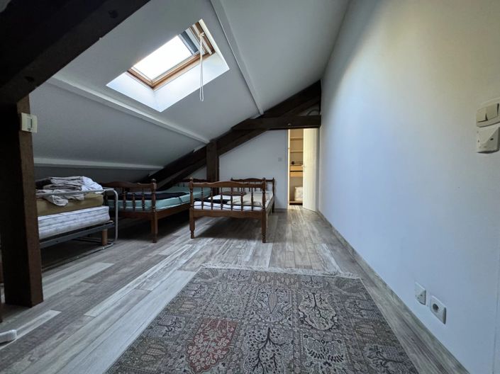 Image No.6-2 Bed Property for sale