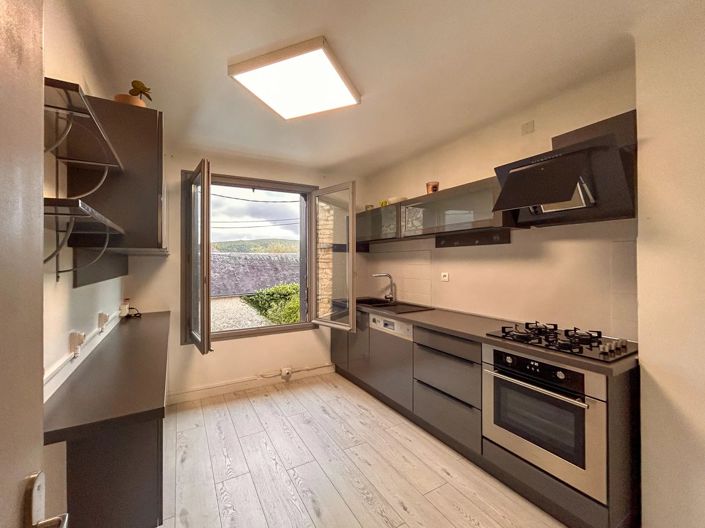 Image No.3-Maison de village de 4 chambres à vendre à Souillac